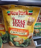 Texas Toast Cheese & Garlic Croutons