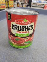 Our family crushed tomatoes with basil 28 Oz can