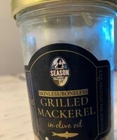 Skinless grilled  mackerel in olive oil