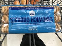 Sandwich cookies
