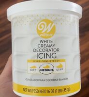 White creamy decorator icing
