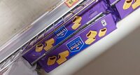 Lyons Fig Rolls 200G