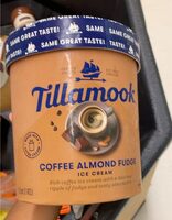 Coffee almond fudge