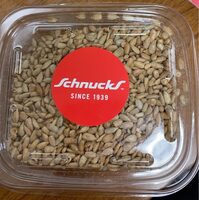 Roasted and salted sunflower seeds