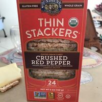 Organic lightly salted brown rice and crushed red pepper puffed grain cakes, crushed red pepper