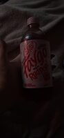 Naturally and artificially flavored strawberry soda, diet redpop!
