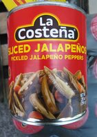 Green pickled sliced jalapeno peppers