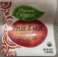 Fruit & nut trail mix
