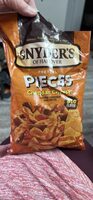 Pretzel Pieces Cheddar Cheese
