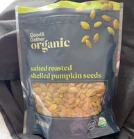 Salted roasted shelled pumpkin seeds