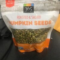 Roasted & salted pumpkin seeds