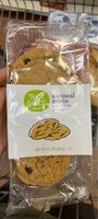 Oatmeal raisin cookies