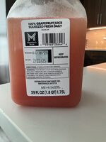 100% Grapefruit Juice Squeezed Daily