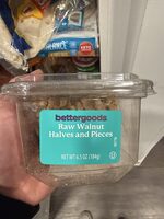 Raw Walnut Halves and Pieces