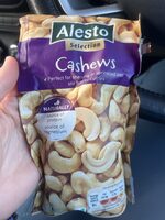 Cashew nuts