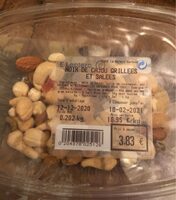 Noix de cajou grillées et salées