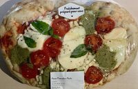 Pinsa à la tomate et au pesto