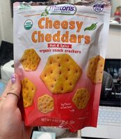 Organic Baked Crackers Cheesy Cheddars Hot & Spicy