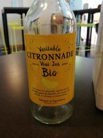 Véritable citronnade avec du vrai jus pressé