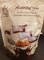 Chocolate with dates and almond