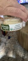 Classic hummus