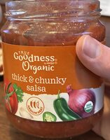 Thick and chunky salsa medium heat