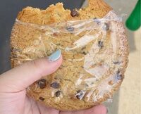 Chocolate Chip Cookie