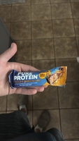 CHOCOLATE PEANUT BUTTER protein bar