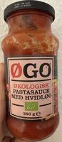 Organic pasta sauce with garlic