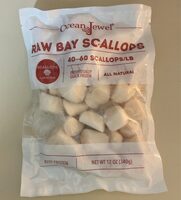 Raw bay scallops