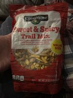 Sweet & Spicy trail mix
