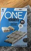 One Hersey cookies and crème bar