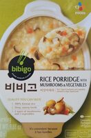 Rice porridge with mushrooms and vegetables
