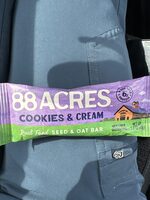Cookies and cream seed + oat bar