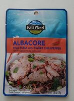 Albacore wild tuna with sweet chili pepper