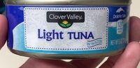 Chunk light tuna in water