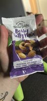 Berry Nutty Mix