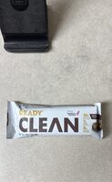 Clean protein bar