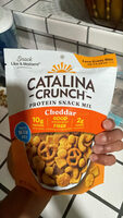 Cheddar Protein Snack Mix