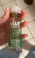 Detox +. Immunity kiwi apple supergreens
