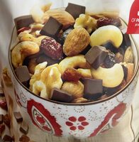 KILIMANJARO Chocolate, Nuts & Cranberries Trail Mix