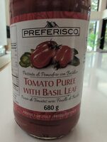 Tomato Puree with Basil Leaf
