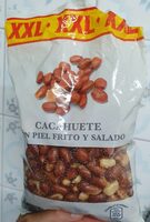 Cacahuete con piel frito y salado