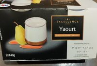 Yaourt sur lit de poire caramel