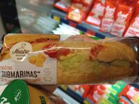 Sumuštinis su rūkytu kiaulienos kumpiu, daržovėmis ir sūriu