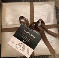 Panettone glassato al cioccolato