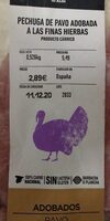 Pechuga de pavo adobado alas finas hierbas