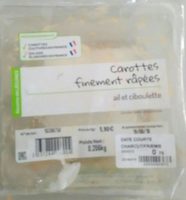 Carottes finement râpées, ail et ciboulette