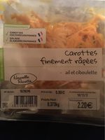 Carottes finement râpées ail et ciboulette
