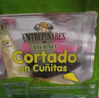 Queso tierno cortado en cuñitas